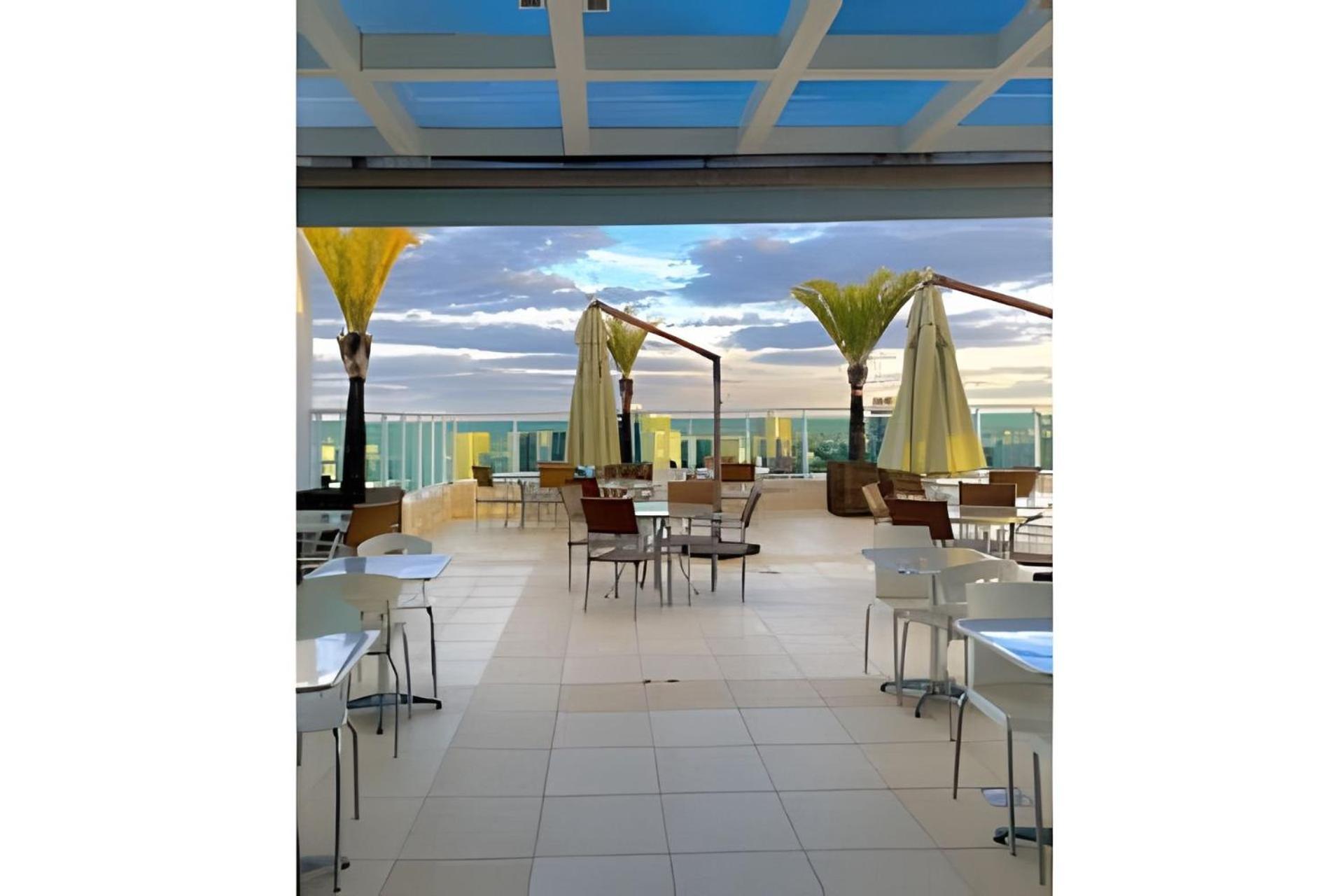 Saint Moritz No Coracao De Brasilia Apartment Bagian luar foto